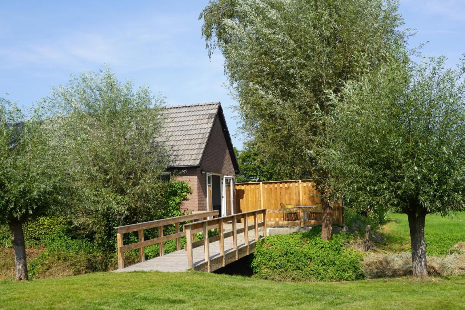De Knotwilg Loon op Zand Exterior foto